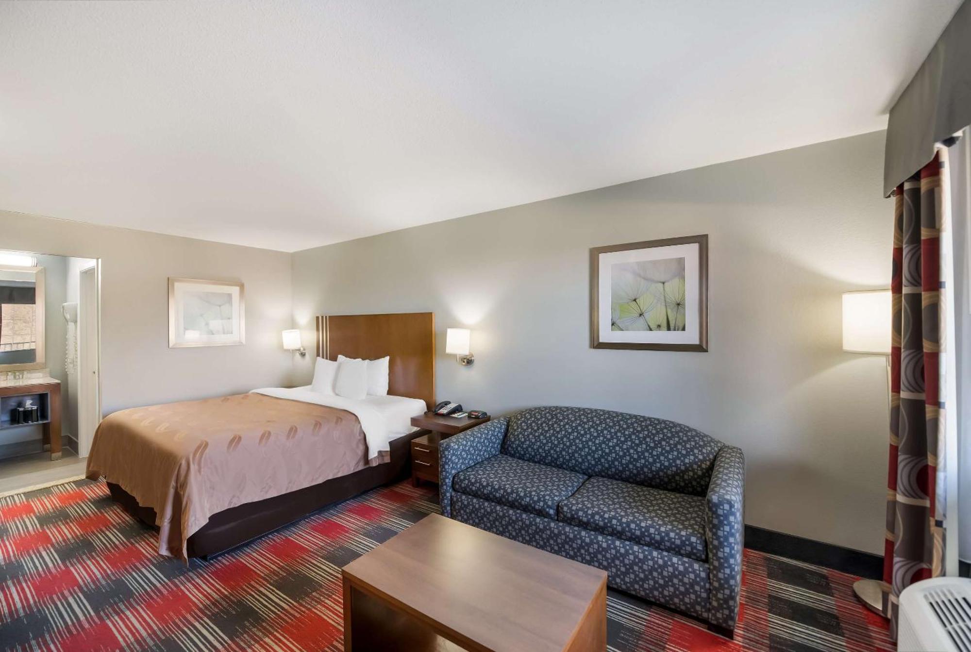 Quality Inn Near Parc Natchitoches Bagian luar foto