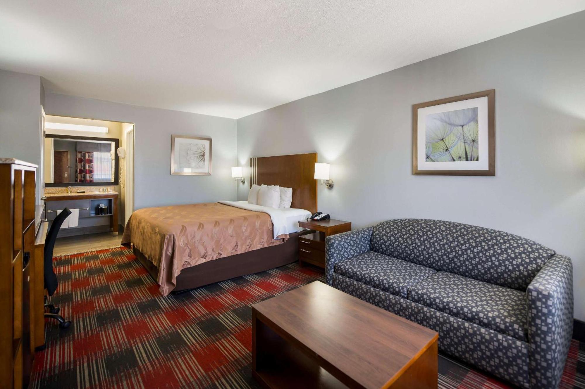 Quality Inn Near Parc Natchitoches Bagian luar foto
